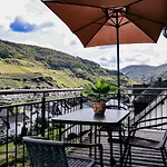 Wellness Haus In Zell, 3 Komplette Wohnungen, Moselblick, Sauna, Whirlpool, 3 Balkone, 14 Gaeste Prázdninový dům