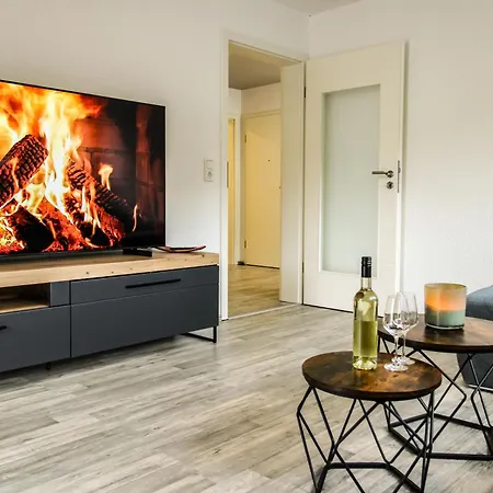 펜션 Wellness Haus In Zell, 3 Komplette Wohnungen, Moselblick, Sauna, Whirlpool, 3 Balkone, Grill