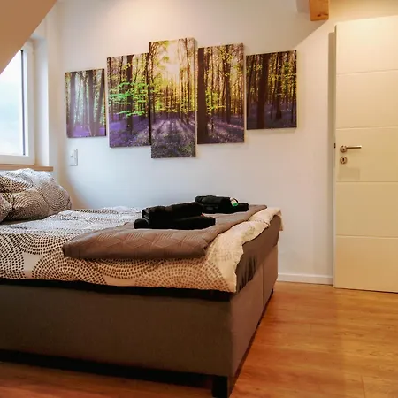Wellness Haus In Zell, 3 Komplette Wohnungen, Moselblick, Sauna, Whirlpool, 3 Balkone, Grill 펜션 *